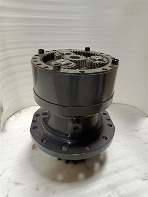 Excavator Spare Parts R450-7 Swing Reduction Gear Swing Gearbox 31NB-11150